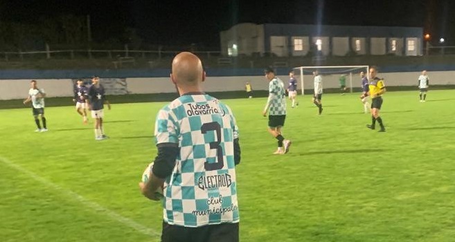 Valiosísimo empate de Municipales en su vista a Racing