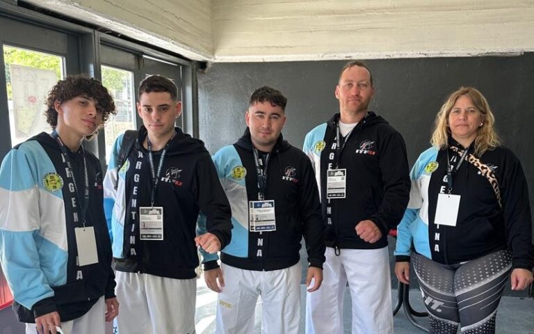 Luján Saúl Martell Campeón Mundial en Lucha