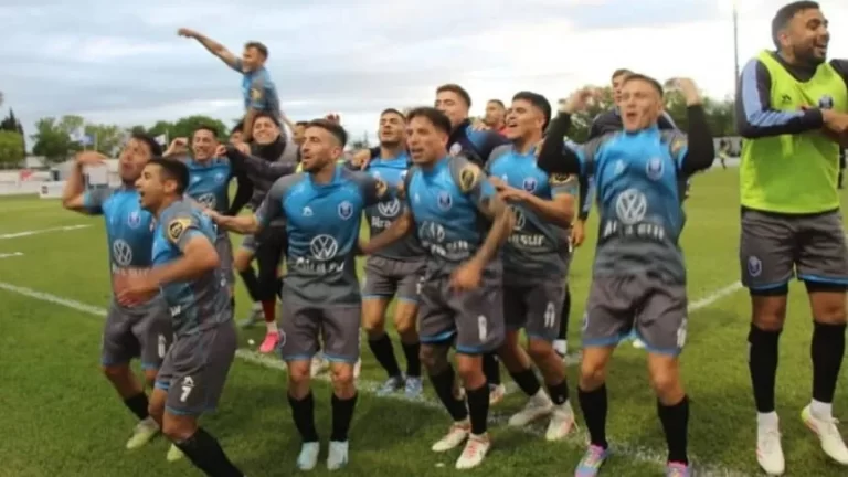 Ciudad de Bolívar venció por penales a Atlético de Rafaela y ascendió a la Primera Nacional