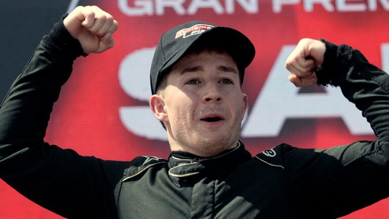 Nicolás Benito en posición inmejorable en el Turismo Pista Clase Uno