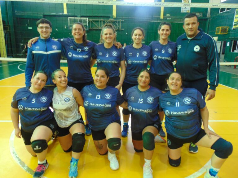 Racing Azul repetido ganador en Maxivoleibol Femenino