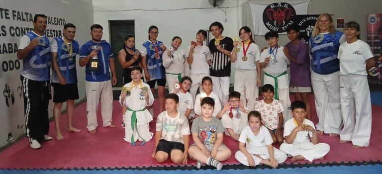 Destacada labor de la escuela de Taekwondo Lapeu Sautial  de la Sabón Nim Karina Taborda (V Dan)