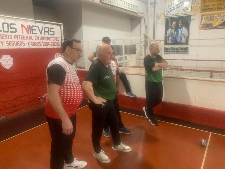 Olavarría  eliminado en el Zonal de Bochas de Tercetos de Segunda Categoría.