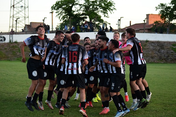 El clásico de los clásicos fue blanco y negro