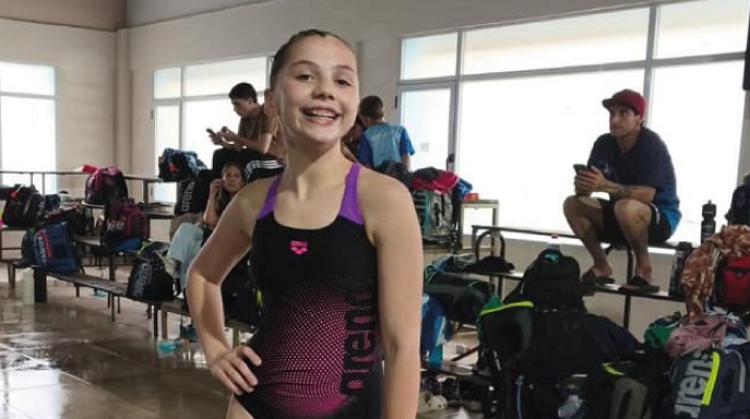 La nadadora Martina Barone volvió a destacarse en la Liga Regional de Natación