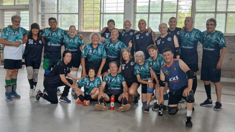 Bien por Los Lobos en Paraná en importante torneo de newcom