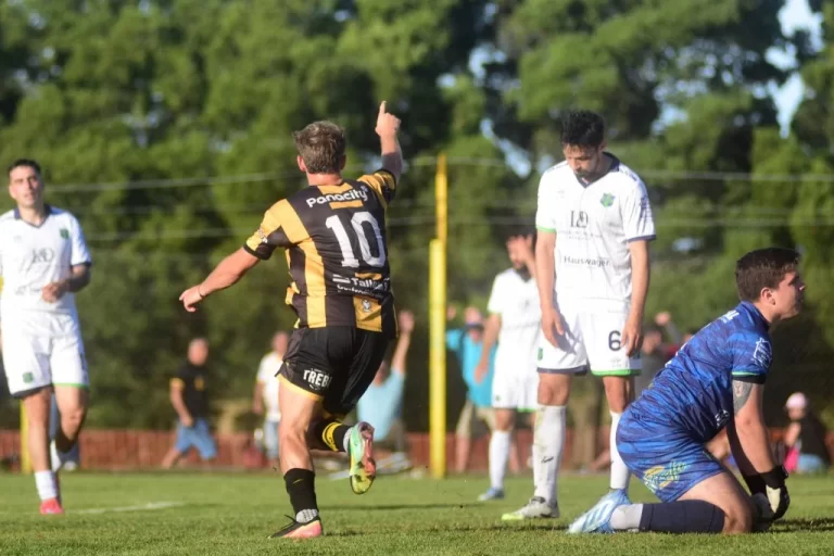 Deportivo Norte  vs.  Embajadores en la mirada marplatense