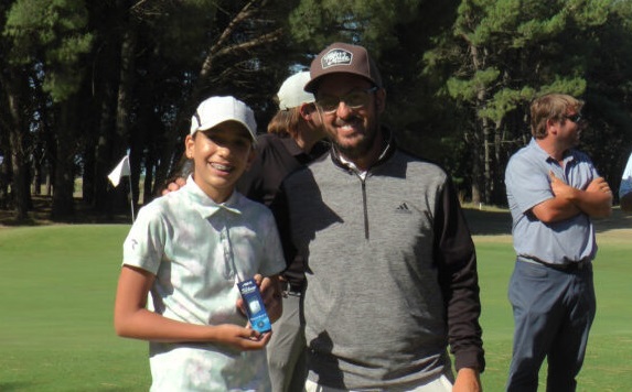 Lucimiento de Uma Springer en el Necochea Golf Club