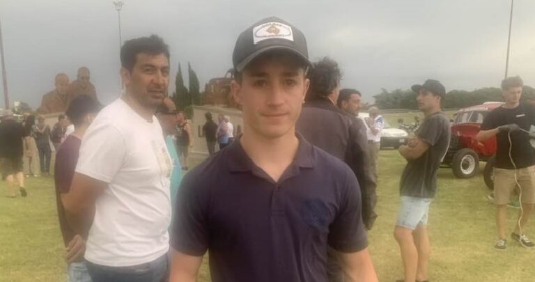 Siete pilotos de Olavarría en el inicio de la temporada 2026 del Turismo Pista