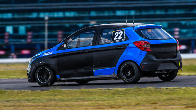 Gabriel Melián en la mejor posición entre los olavarrienses presentes en el Turismo Pista