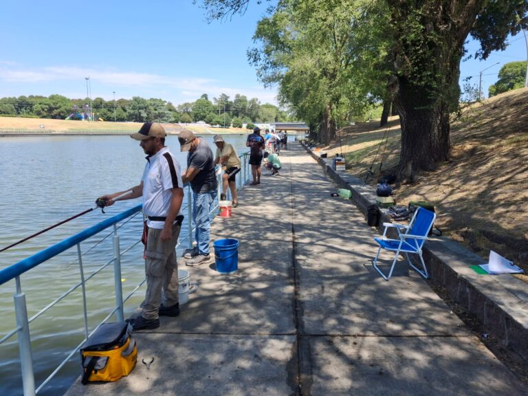 La temporada de pesca tuvo su inicio en la víspera