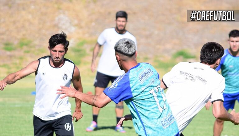 Estudiantes y El Fortín se midieron amistosamente