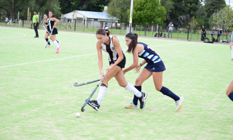 Empate de Estudiantes en hockey femenino frente a Los 50 de Tandil