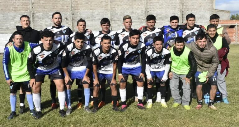 Contundentes victorias de El Luchador y Crotto en la Liga de Campaña