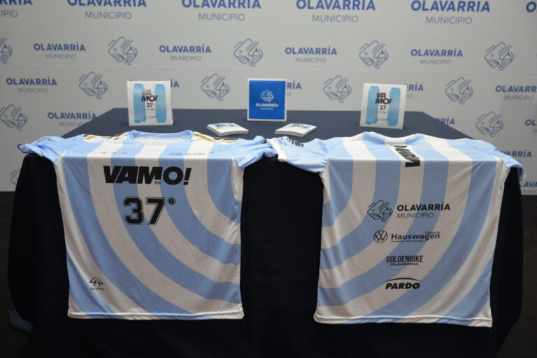 Presentación en sociedad de la remera oficial de la Vuelta al Municipio