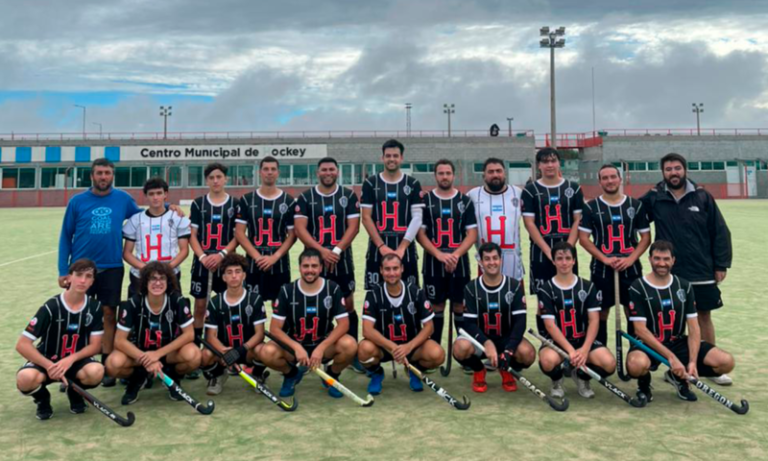 Estudiantes finalizó en cuarto lugar en el Campeonato Regional de Clubes “A”  de hockey
