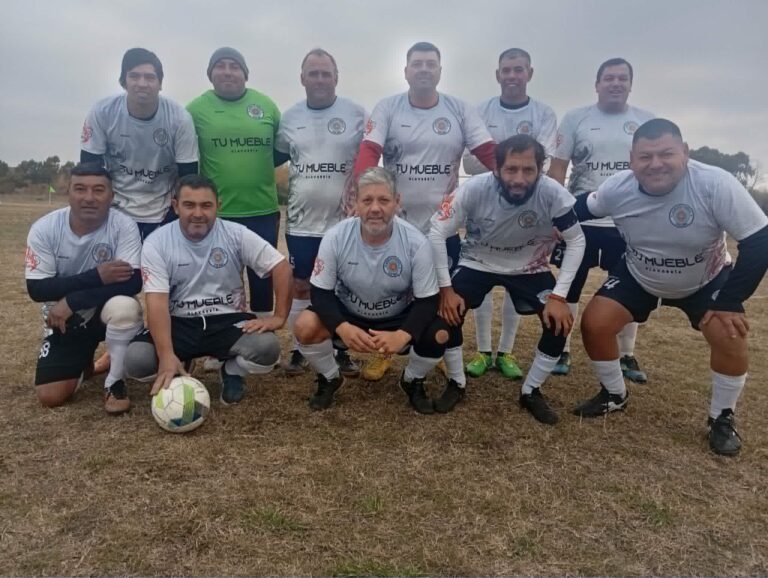 Partidos de los buenos ofrece la fecha del Fútbol Seniors