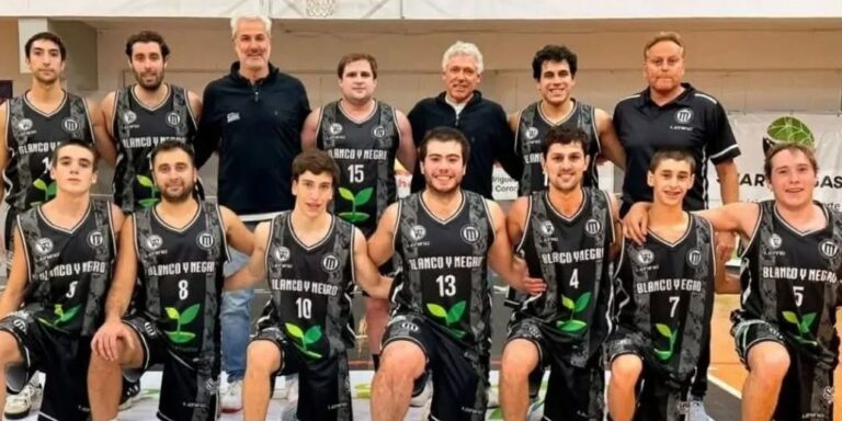 Pueblo Nuevo recibe a Blanco y Negro por el Provincial de Mayores