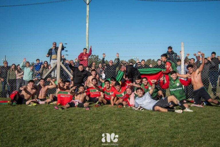 El Club Social y Deportivo Espigas y una histórica victoria
