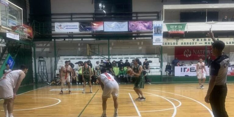 Pueblo Nuevo desplegó un goleo intratable que Alumni no pudo contener