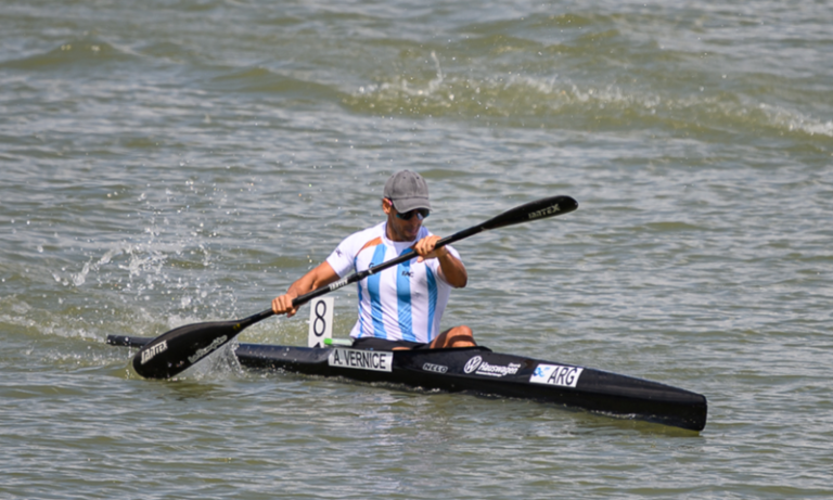 Agustín Vernice volvió a destacarse en la Copa del Mundo de canotaje en  Montreal