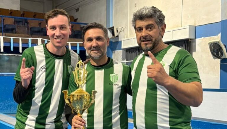 Atlético Hinojo es el nuevo campeón del Oficial de Tercetos de Tercera en bochas