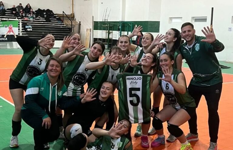 Meritorio quinto puesto de Atlético Hinojo enun certamen de voley en Bahía Blanca