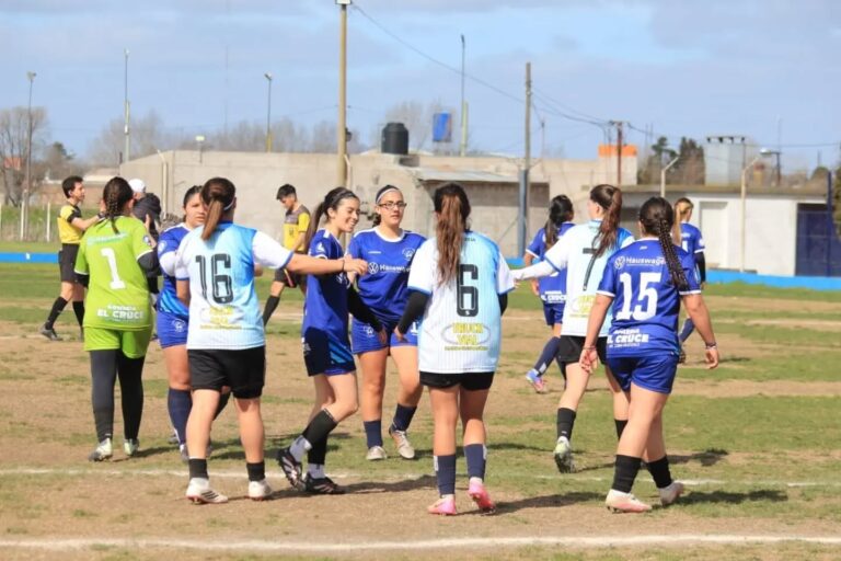 Interesantes encuentros por  el Fútbol Femenino de Primera