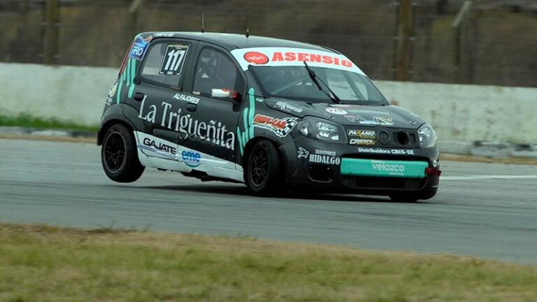 El Turismo Pista cerró con éxito una nueva edición de la «Carrera de 300 pilotos»