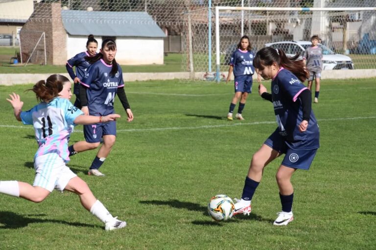 Racing y  un debut triunfal en el Federal Sub 15 Femenino