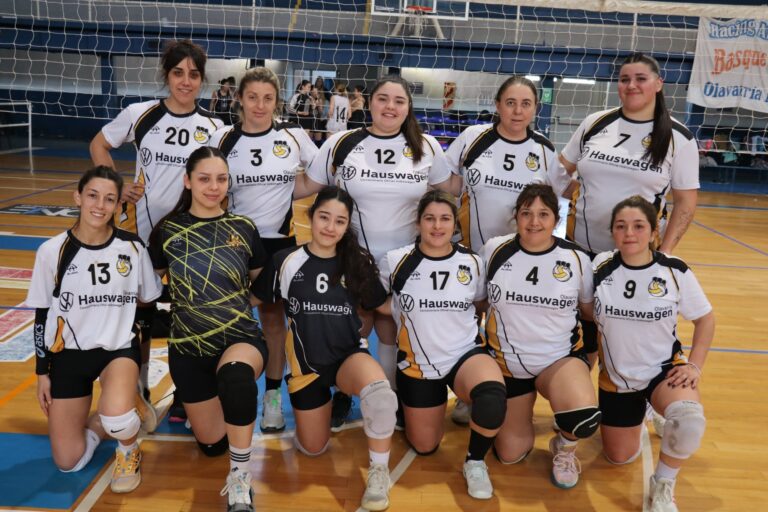 San Martín ganó la fase regular en Intermedia de Voley Damas