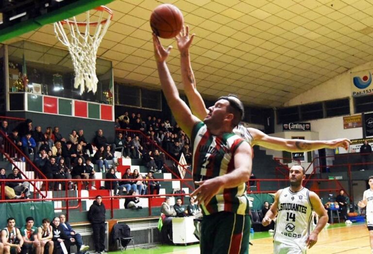 Estudiantes y Racing con sendos triunfos en calidad de visitantes