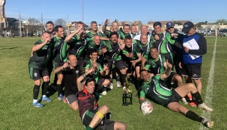 Pueblo Nuevo es el  campeón del Torneo Apertura + 50 de la Liga Senior