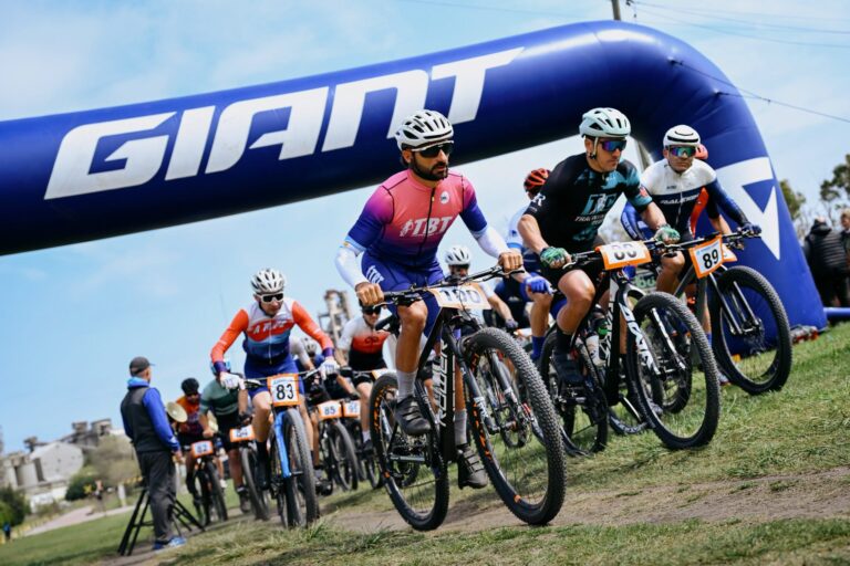 El Tour de Olavarria contó con la presencia de 350 bikers
